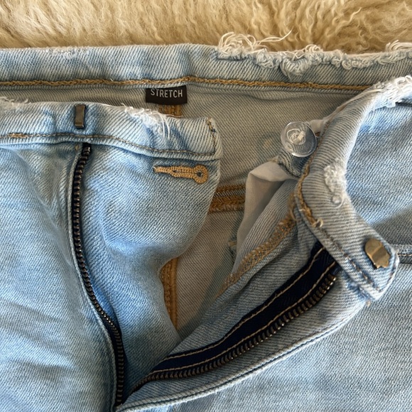 AE High Rise Midi Shorts - Picture 5 of 5